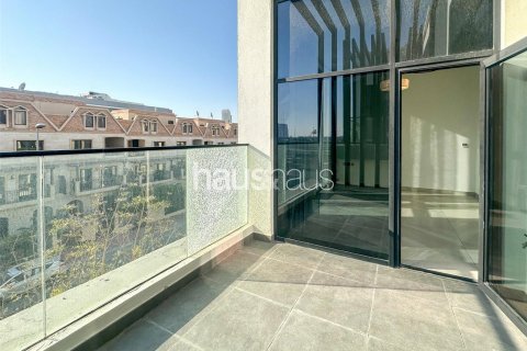 Dvoupatrový byt v Jumeirah Village Circle, Dubai, SAE 4 ložnice, 200 m² Č.: 627139 - fotografie 16