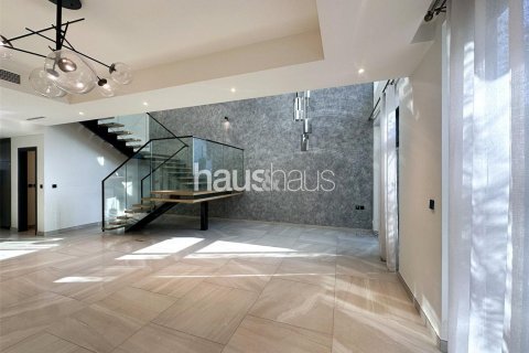 Duplex în Jumeirah Village Circle, Dubai, EAU 4 dormitoare, 200 mp.  №627139