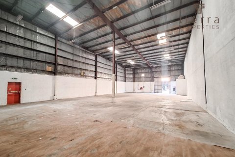 Varasto Ras Al Khor, Dubai, Arabiemiraatit 325.2 m2 № 539977