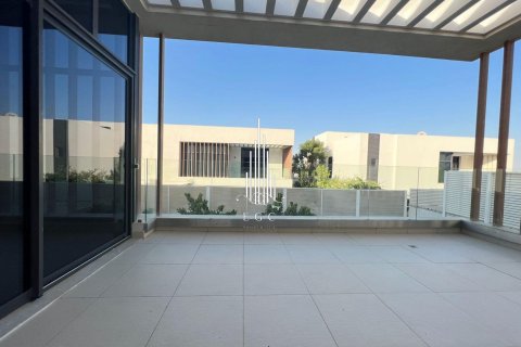 Villa sa Yas Island, Abu Dhabi, UAE 5 silid-tulugan, 765.5 sq.m. № 482229 - larawan 14