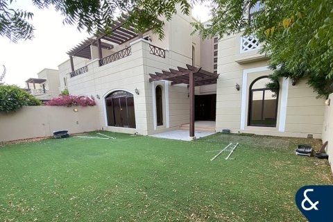 Villa en Mudon, Dubai, EAU 4 dormitorios, 353 m² № 667677