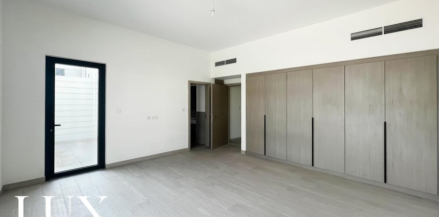 Kamienica w Al Furjan, Dubai, ZEA 3 sypialnie, 204 mkw. nr 628272