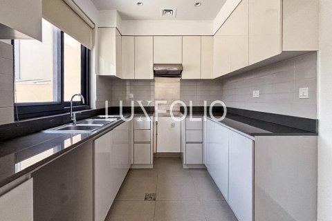 Üürile anda ridamaja asukohaga Dubai Hills Estate, Dubai, AÜE: 3 magamistoaga, 194 m² Nr 628271 - pilt 3
