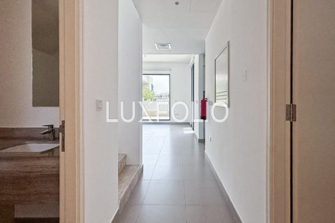 Üürile anda ridamaja asukohaga Dubai Hills Estate, Dubai, AÜE: 3 magamistoaga, 194 m² Nr 628271 - pilt 2