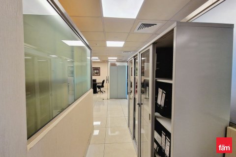 Office in Dubai, UAE 92.3 sq.m. № 682139 - photo 13