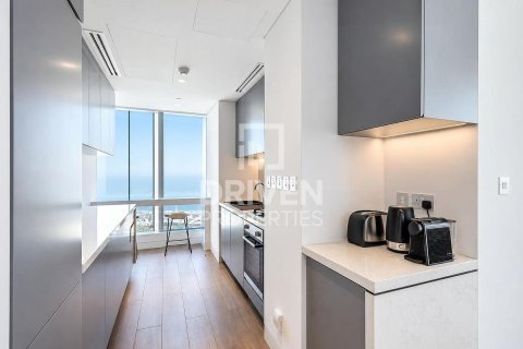 Appartement te koop in Jumeirah Lake Towers, Dubai, VAE 2 slaapkamers, 114.27 vr.m., nr 761880 - foto 9