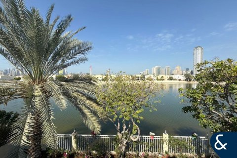 The Lakes, Dubai, संयुक्त अरब अमीरात में विला, 4 बेडरूम, 324 वर्ग मीटर, संख्या 684918