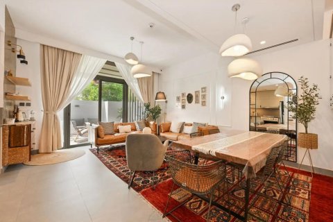 Kamienica na sprzedaż w Arabian Ranches 3, Dubai, ZEA 4 sypialnie, 226.31 mkw., nr 753662 - zdjęcie 3