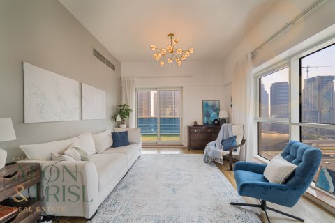 Appartamento in vendita a Dubai Marina, Dubai, EAU 2 camere da letto, 146 mq. № 648399 - foto 2