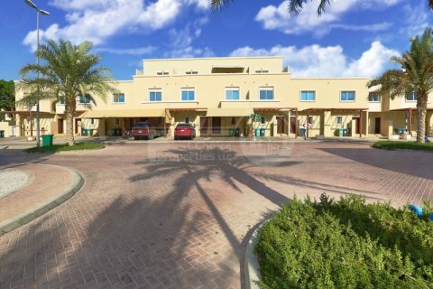 Villa i Al Reef, Abu Dhabi, UAE 3 soveværelser, 225.2 kvm № 410472