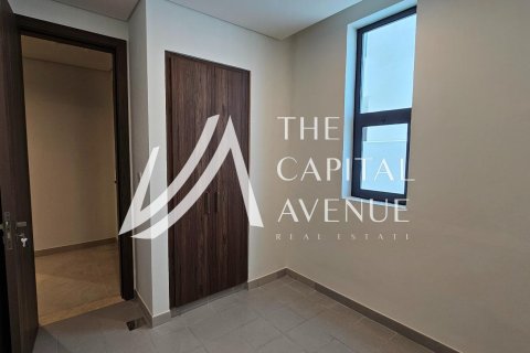 Huvila Saadiyat Island, Abu Dhabi, Arabiemiraatit 4 makuuhuonetta, 648 m2 № 768925 - kuva 11