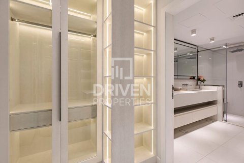 Dubai Marina, UAE의 임대용 빌라 침실 5개, 460.89제곱미터 번호 768380 - 사진 21