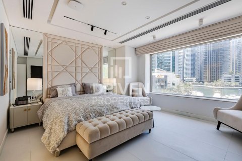 Dubai Marina, UAE의 임대용 빌라 침실 5개, 460.89제곱미터 번호 768380 - 사진 9