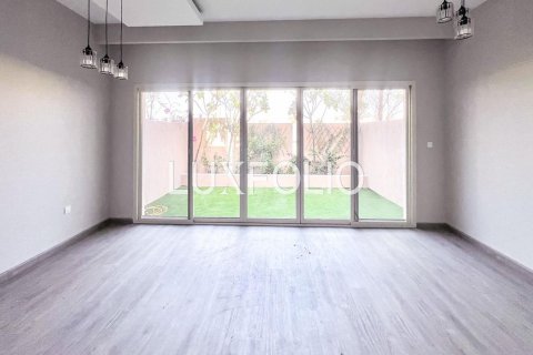 Jumeirah Golf Estates, Dubai, BAE’de kiralık sıra ev 2 yatak odası, 152 m² No 628303 - fotoğraf 5