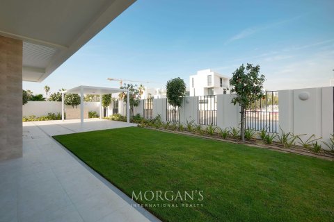 Villa in Al Barari, Dubai, UAE 4 bedrooms, 1237.8 sq.m. № 611594 - photo 30