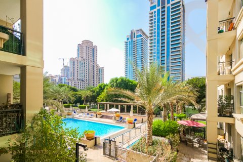 Apartmen di TRAVO di The Views, Dubai, UAE 2 bilik tidur, 140 meter persegi № 649162