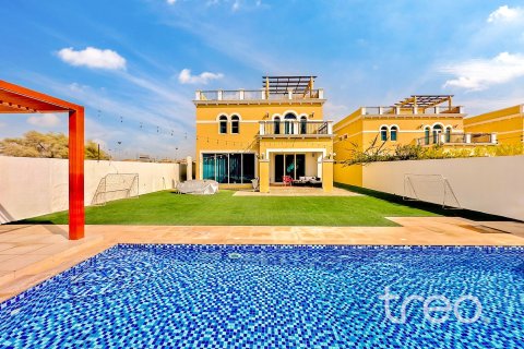Вілла в Jumeirah Park, Дубай, ОАЕ 4 спальні, 386.2м2 № 761295