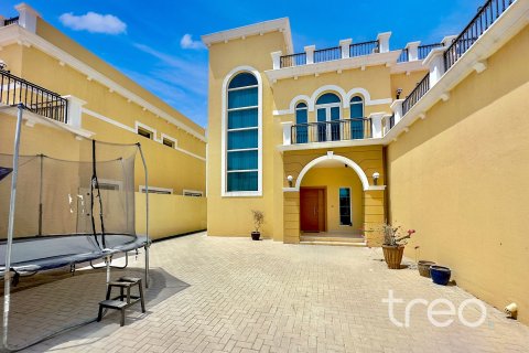 Jumeirah Park, Dubai, संयुक्त अरब अमीरात में विला, 4 बेडरूम, 386.2 वर्ग मीटर, संख्या 761295 - फ़ोटो 17