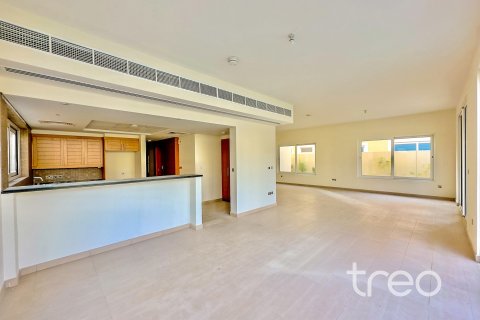 Jumeirah Park, Dubai, संयुक्त अरब अमीरात में विला, 4 बेडरूम, 386.2 वर्ग मीटर, संख्या 761295 - फ़ोटो 5