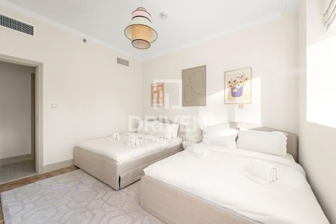 Apartman u gradu Downtown Dubai (Downtown Burj Dubai), UAE 2 spavaće sobe, 140 m2 Br. 762673 - Slika 12