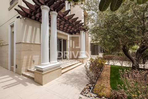 Vilă de vânzare în Mohammed Bin Rashid City, Dubai, EAU 4 dormitoare, 702.35 mp. №761557 - poză 28