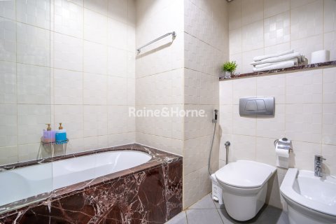 Apartmán v Jumeirah Beach Residence, Dubai, SAE 3 spálne, 201.6 m2 č. 707647 - Fotografia 18