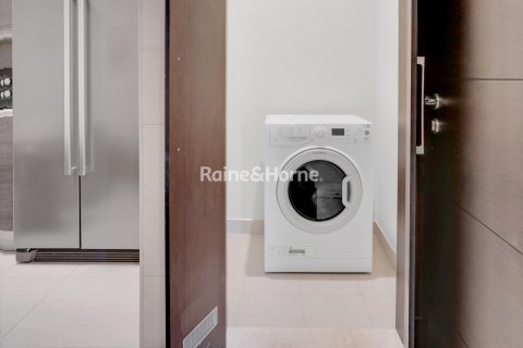 Appartement te huur in Downtown Dubai (Downtown Burj Dubai), Dubai, VAE 2 slaapkamers, 142.2 vr.m., nr 707649 - foto 9