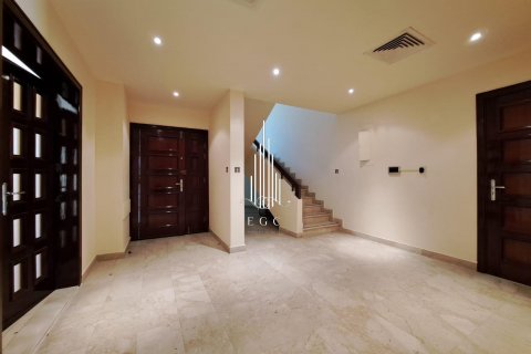 Vila u gradu Al Dhafrah, Abu Dhabi, UAE 4 spavaće sobe, 207.6 m2 Br. 533183 - Slika 5