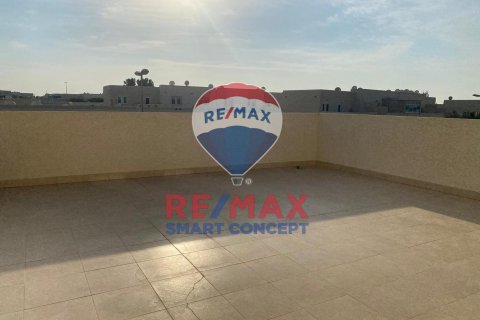 Rumah bandar di Al Reef, Abu Dhabi, UAE 5 bilik tidur, 348.3 meter persegi № 532216
