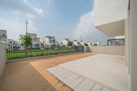 Városi lakóépület itt: Arabian Ranches 3, Dubai, EAE, 4 hálószoba, 448 m², azonosító: 722840 - fénykép 4