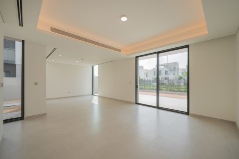 Városi lakóépület itt: Arabian Ranches 3, Dubai, EAE, 4 hálószoba, 448 m², azonosító: 722840 - fénykép 6