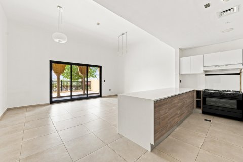Apartmen di Jumeirah Golf Estates, Dubai, UAE 3 bilik tidur, 237.05 meter persegi № 754509