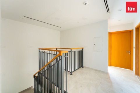 Villetta a schiera in vendita a Dubai, EAU 4 camere da letto, 237.5 mq. № 739557 - foto 7