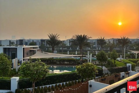 Villetta a schiera in vendita a Dubai, EAU 4 camere da letto, 237.5 mq. № 739557 - foto 5