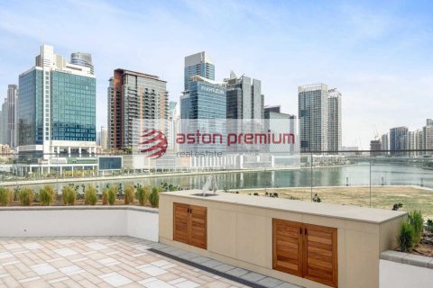 Apartmen di Business Bay, Dubai, UAE 1 bilik tidur, 59 meter persegi № 754856 - foto 13