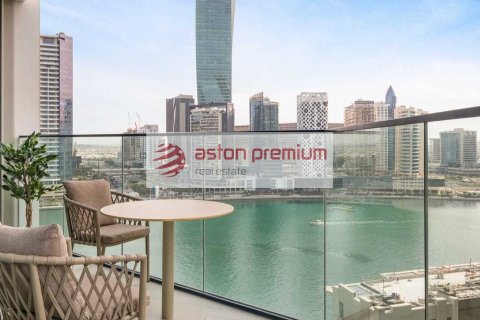 Apartmen di Business Bay, Dubai, UAE 1 bilik tidur, 59 meter persegi № 754856 - foto 2