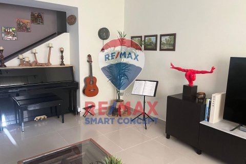 Al Reef, Abu Dhabi, BAE’de satılık villa 4 yatak odası, 225.2 m² No 432989 - fotoğraf 10