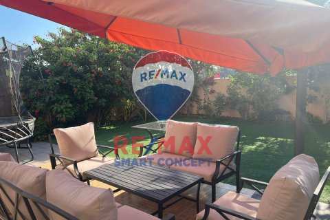 Al Reef, Abu Dhabi, BAE’de satılık villa 4 yatak odası, 225.2 m² No 432989 - fotoğraf 2
