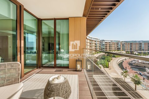Apartamento para venda em Jumeirah, Dubai, EAU 2 quartos, 194 m2 № 663137 - foto 16