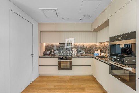 Apartamento para venda em Jumeirah, Dubai, EAU 2 quartos, 194 m2 № 663137 - foto 12