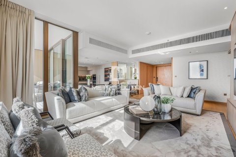 Apartamento para venda em Jumeirah, Dubai, EAU 2 quartos, 194 m2 № 663137 - foto 2