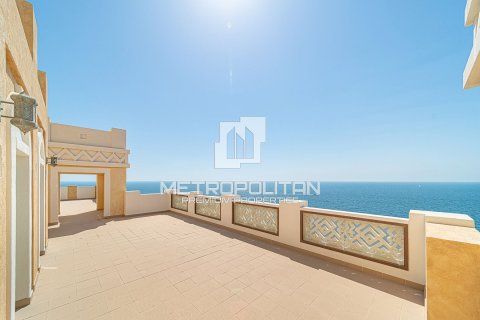 Penthaus u Palm Jumeirah, Dubai, UAE 5 spavaćih soba, 1178 m2 Br. 663136 - fotografija 23