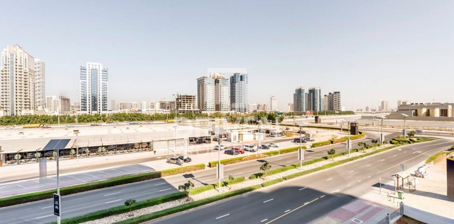 Dubai Sports City, Dubai, संयुक्त अरब अमीरात में अपार्टमेंट, 1 बेडरूम, 79.62 वर्ग मीटर, संख्या 767495