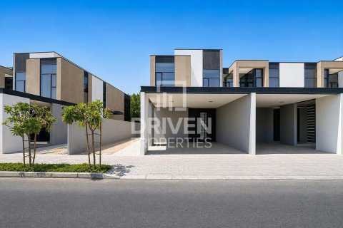 Townhouse in Mudon, Dubai, UAE 4 bedrooms, 255.39 sq.m. № 767461