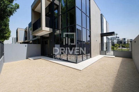 Városi lakóépület itt: Mudon, Dubai, EAE, 4 hálószoba, 255.39 m², azonosító: 767461 - fénykép 2
