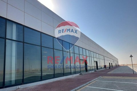 Ärikinnisvara asukohaga Madinat Zayed, Abu Dhabi, AÜE: 3042 m² Nr 534359
