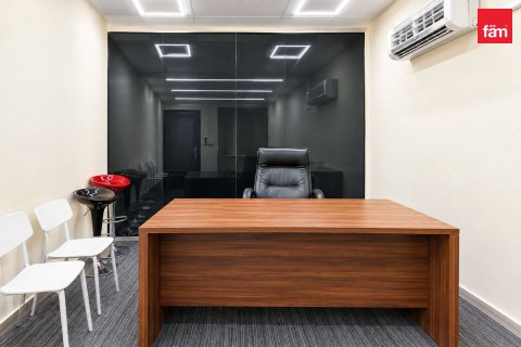 Αποθήκη σε Al Quoz, Dubai, ΗΑΕ 182 τ.μ. Αρ. 763540 - φωτογραφία 3