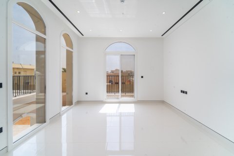 Villa Dubaijā, AAE 6 istabas, 882 m2 Nr. 695940 - attēls 17