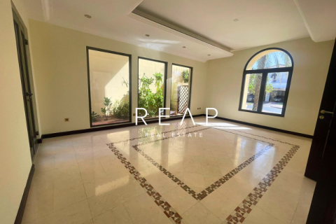 Villa Palm Jumeirah, Dubaijā, AAE 5 istabas, 622.4 m2 Nr. 499590 - attēls 3