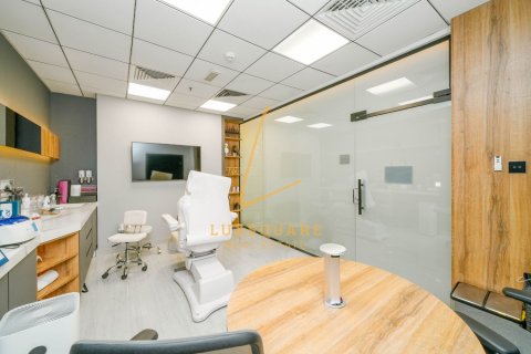Escritório para arrendamento em Business Bay, Dubai, EAU 181 m2 № 723184 - foto 16